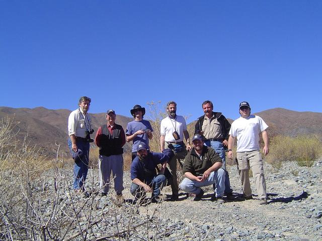 Group from left to right (Eduardo, Andy, Adrian, Federico, Piercarlo, Mauricio, rodilla en tierra: Juan Cruz and Pablo)