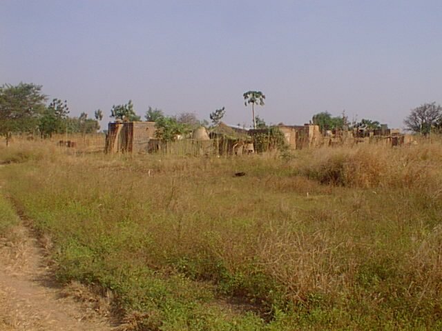 A house of the Kasena tribe just south of the border in Ghana