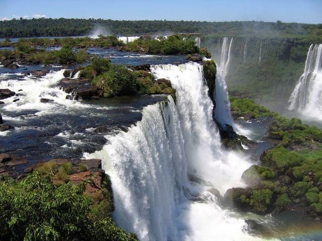 Iguaçu falls.