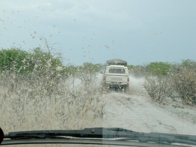 Road to Kubu