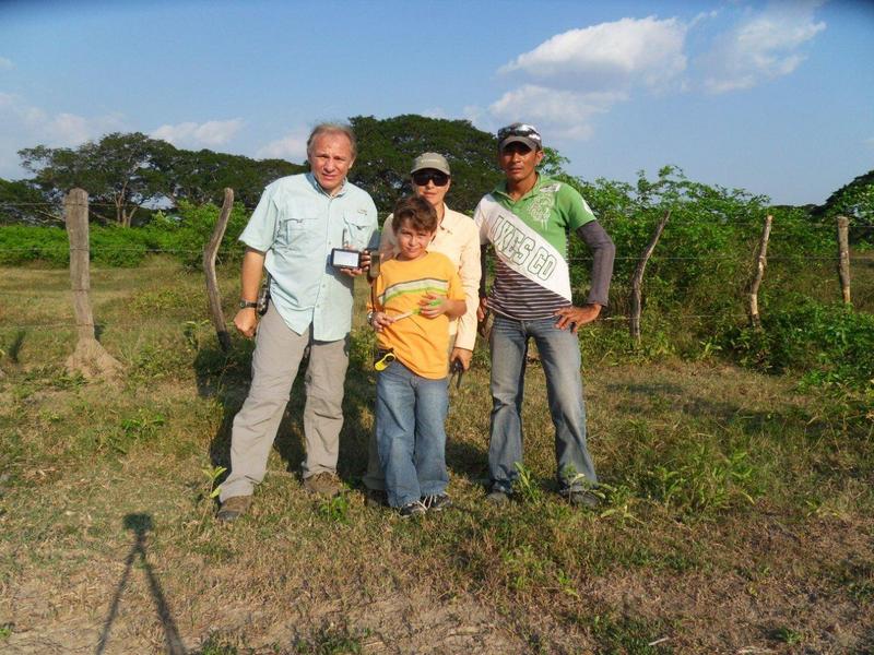 Los cazadores junto con Luis Mnauel Vizcaino // The hunter with Luis Manuel Vizcaino