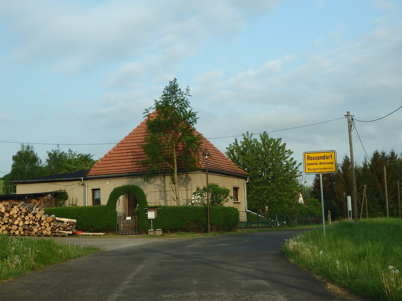 Entering the village Rossendorf as a part of Wetterzeube