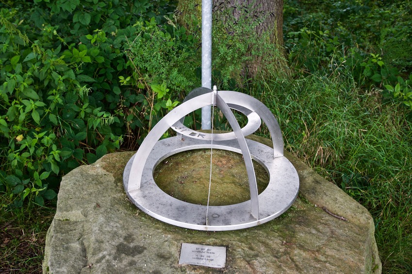 The ‘ceremonial’ marker for this Degree Confluence Point - about 150 m from the WGS84 point