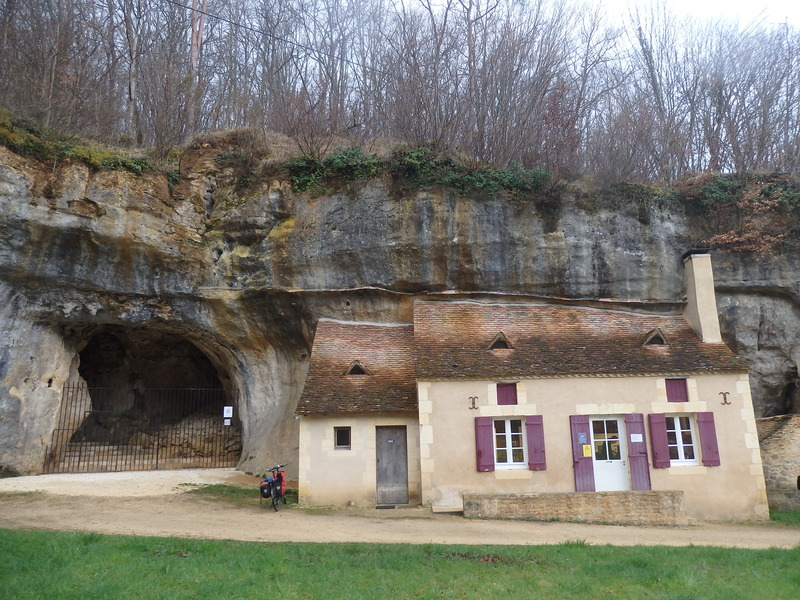 Entry to the cave Les Combarelles