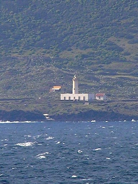 The lighthouse on Punta Beppe Tuccio