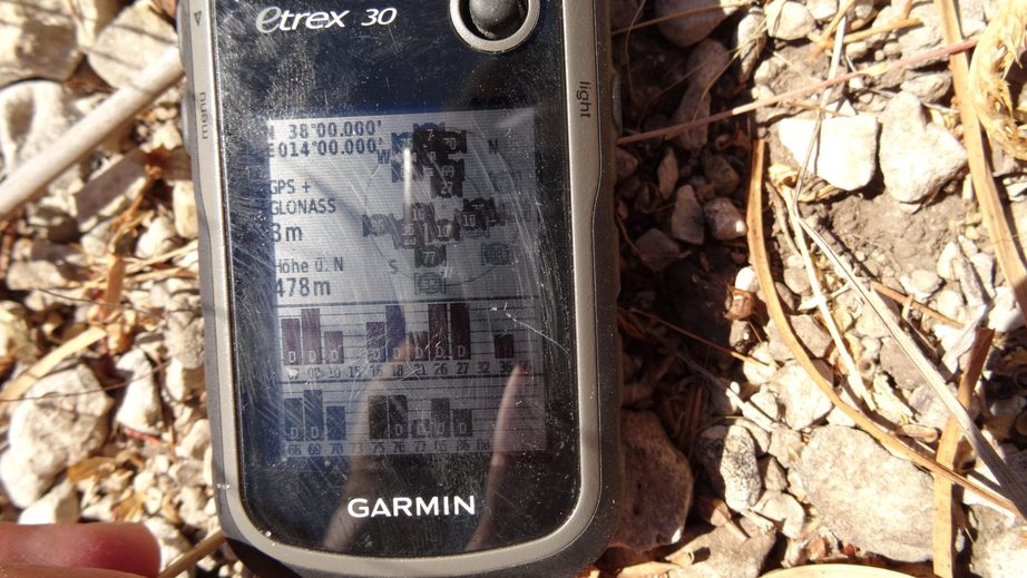 GPS reading at CP38N 14E