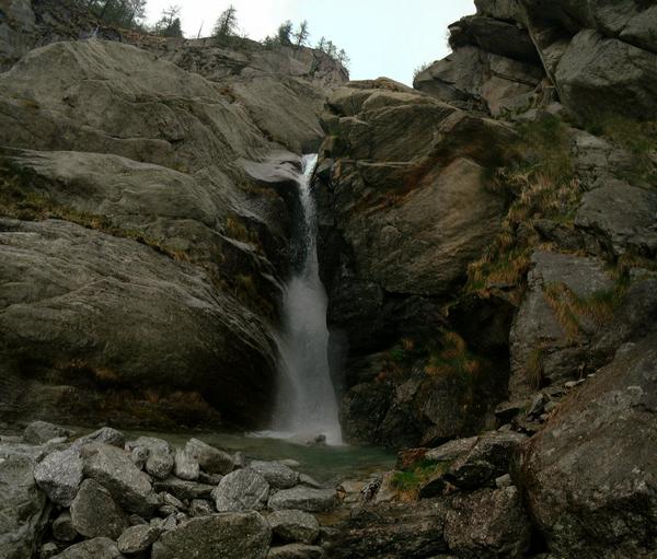 little waterfall at 1600 m