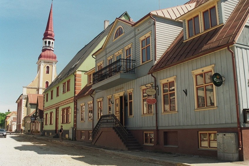 the old town of Pärnu, 60 km north-west of the CP