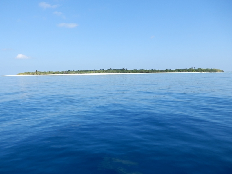 The Confluence; View North to Mulhadhoo Island in 470 m distance