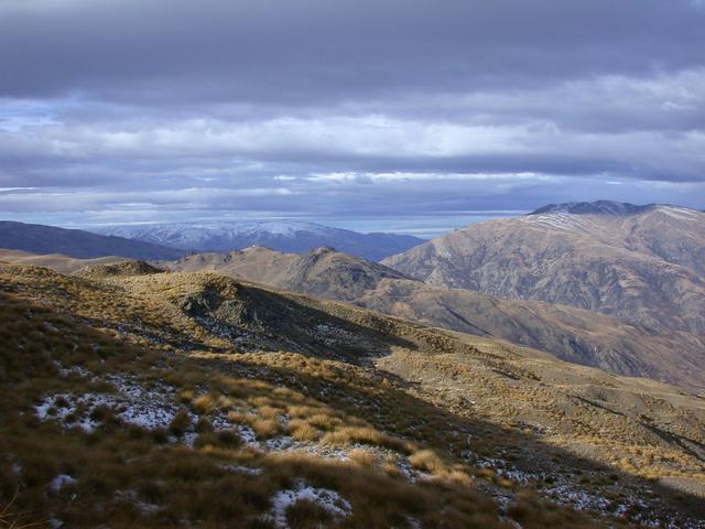 View looking east towards the Dunstan Range and Leaning Rock.