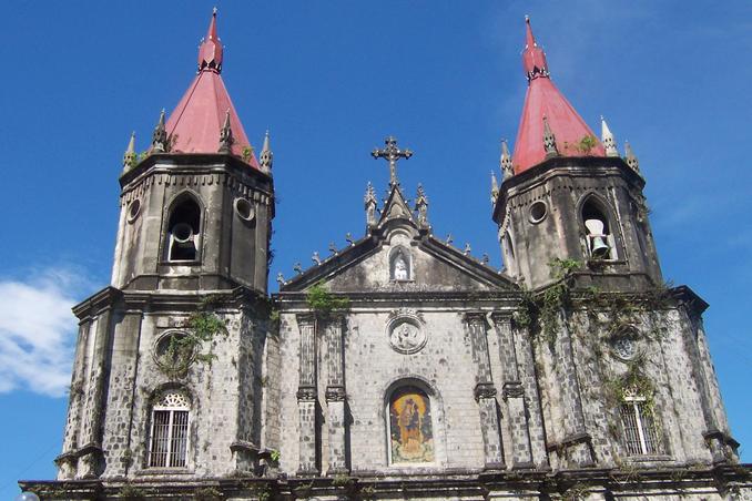 Historic Church in Molo, Iloilo