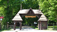 #10: Białowieski Park Narodowy. Brama wejścia do parku w Białowieży / Bialowiezha National Park. Entrance gate to the park in Bialowiezha.