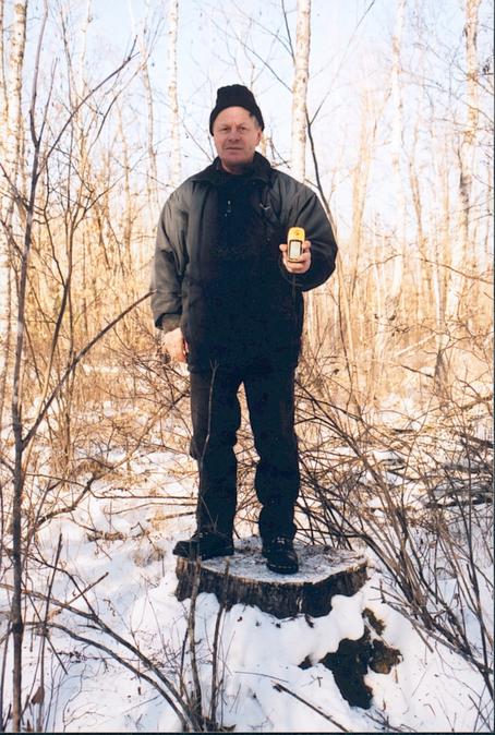 Viktor Kushnir at 49N 133E. First Russian (Jan 2002) to visit a confluence?