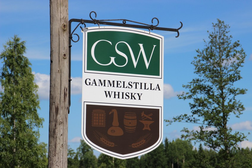 Road sign of Gammelstilla Distillery