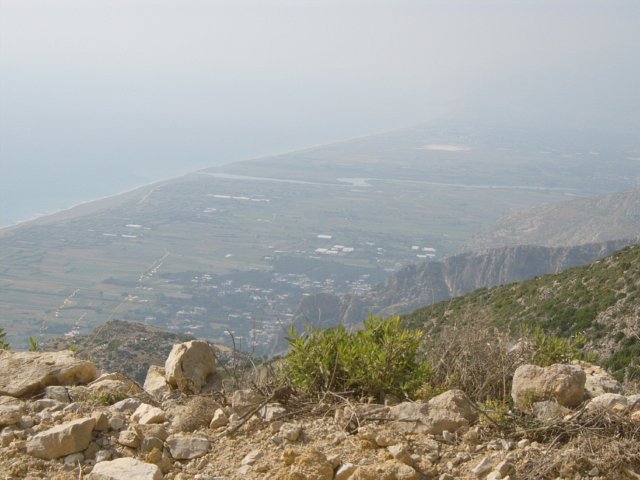 View out on the Mediterranean Sea from a short distance beyond confluence point 36N 36E