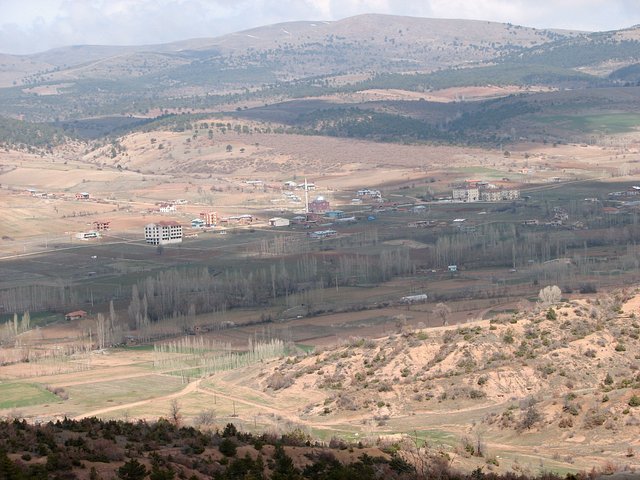 View down on a small part of Derbent. The larger part of the village is outside the right edge of the picture, but hidden by a hill. My car is parked in the lower left corner of the picture