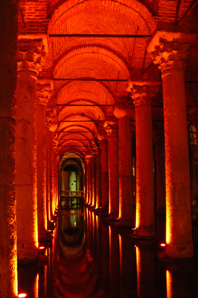 Basilica Cistern (Yerebatan Sarayı)