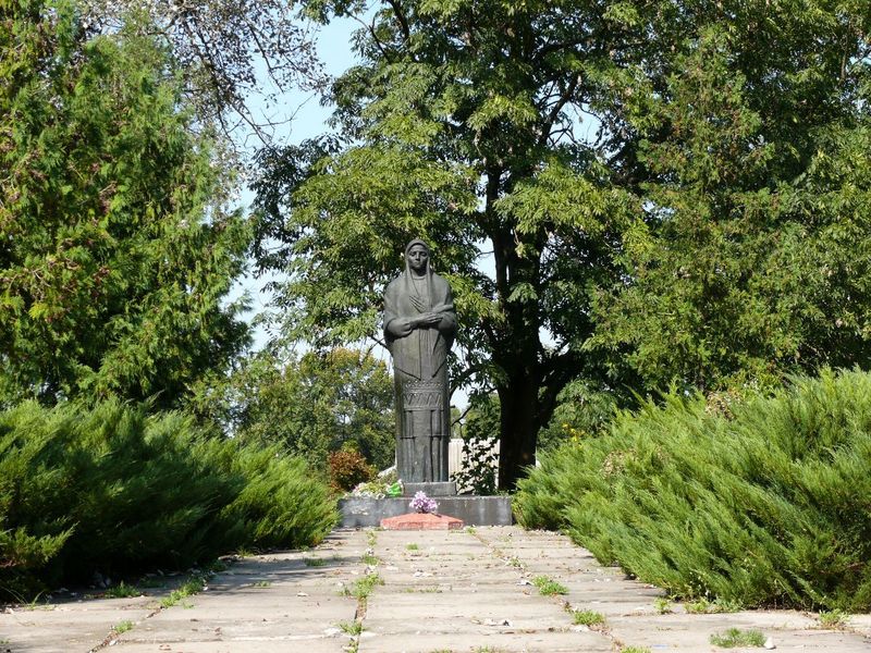 Мемориал в селе Недашки/Nedashki viilage memorial
