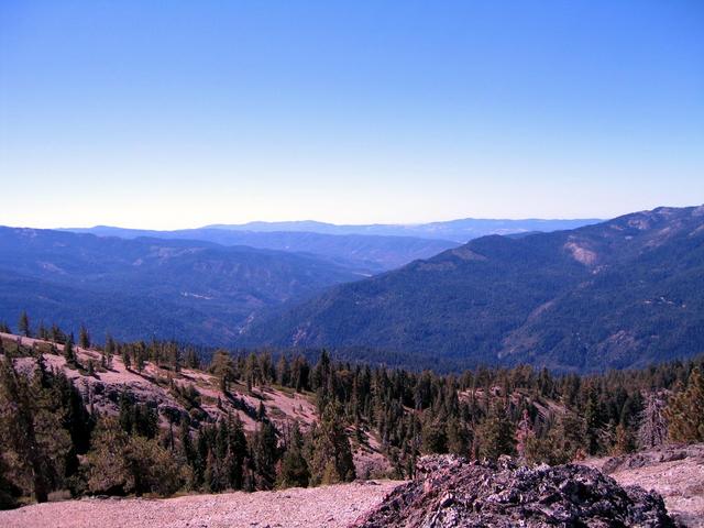 View South from top of Hammerhorn Ridge 800 feet above confluence and 1500 feet above parking location