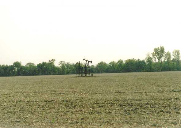 operating oil well near the confluence