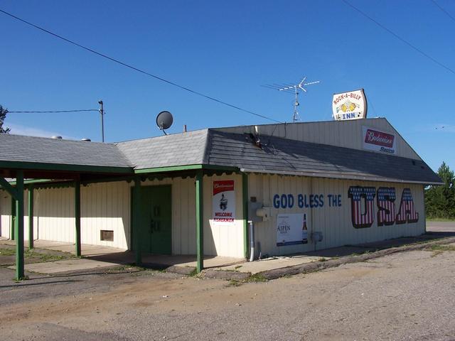 Rock-A-Billy Inn located on Highway 21.