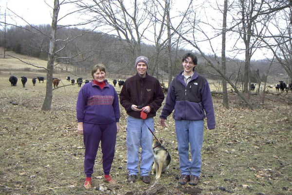 Linda, Jon, Jody and Sheila the confluence hunting dog.