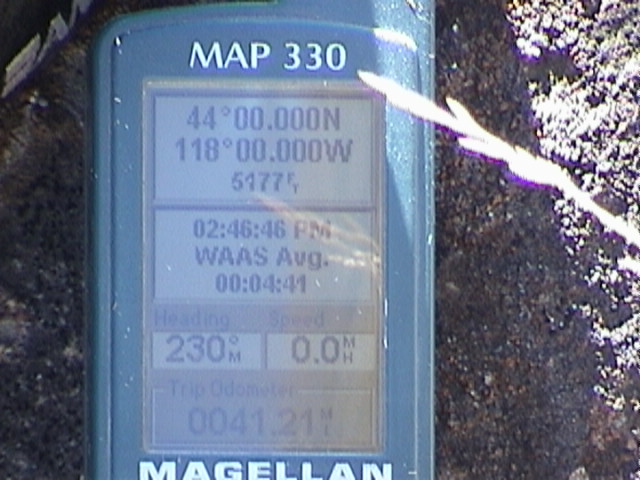Confluence 44N, 118W - GPS photo