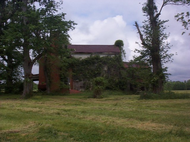 A house nearby the confluence