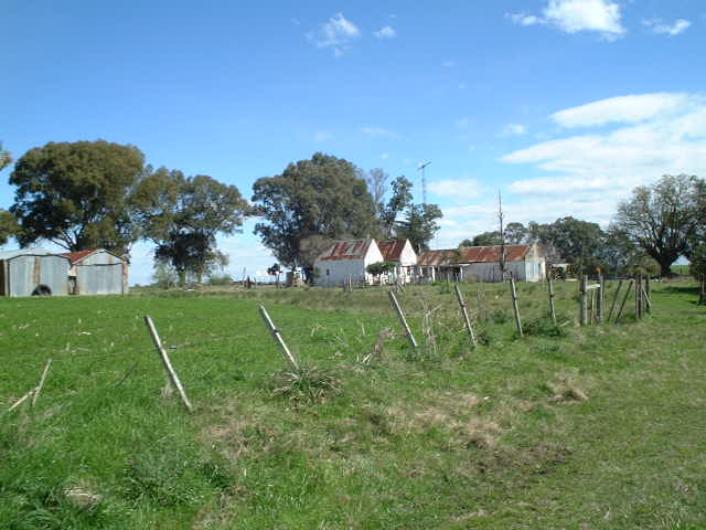 A hacienda (farm) near the confluence