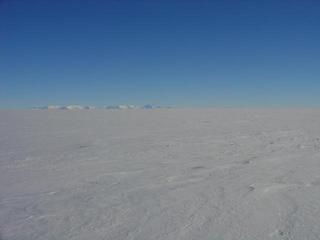 #1: View to south toward Heimefrontfjella