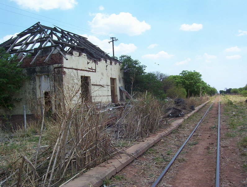 Ruinas Estacion Chaguaral / Chaguaral station ruins