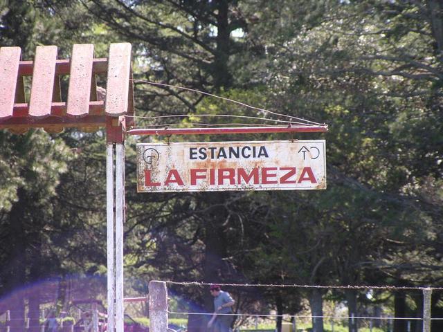 the Hacienda "La Firmeza" about 4 km from the confluence