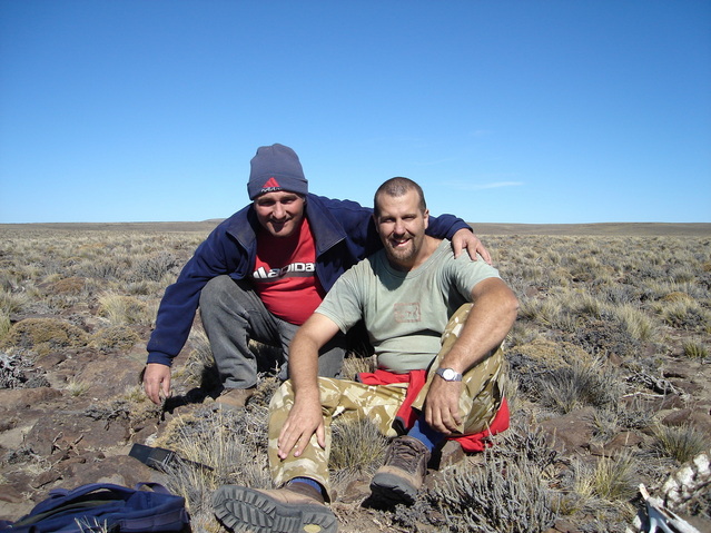 Cazadores muy cansados - Hunters very tired