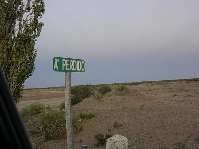 El Arroyo Perdido lleva a la confluencia - Perdido stream leads to the confluence