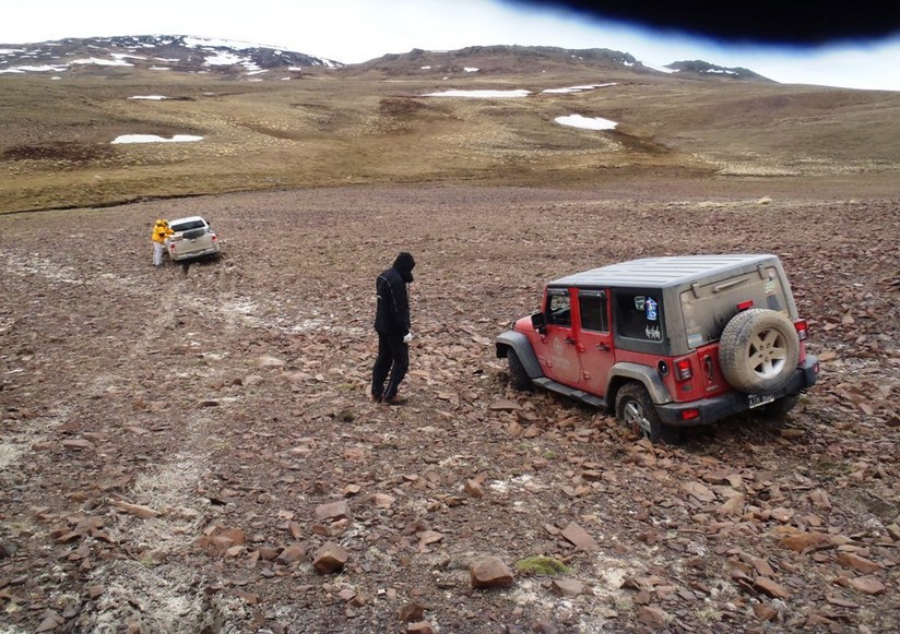 Encajados en el barro y las piedras  - Stuck in the mud and the rocks