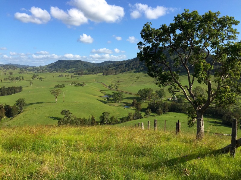 A view from the Mograni Lookout, 900 m from the Confluence Point - which lies in the centre of this photo