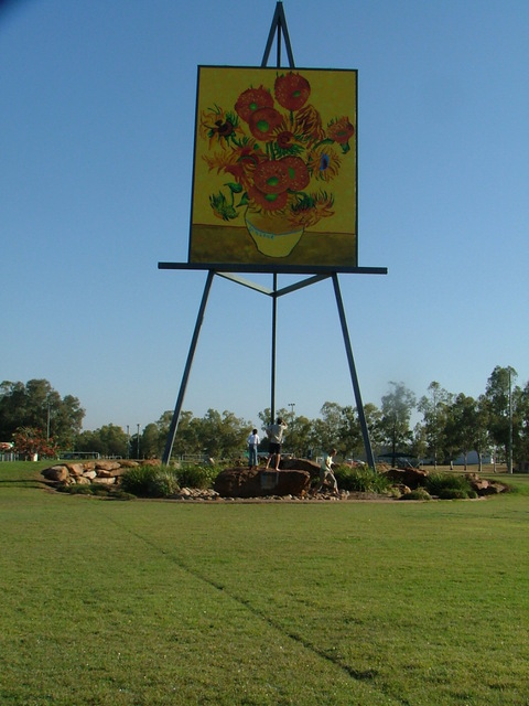 Worlds largest painting on an easel - Emerald Qld