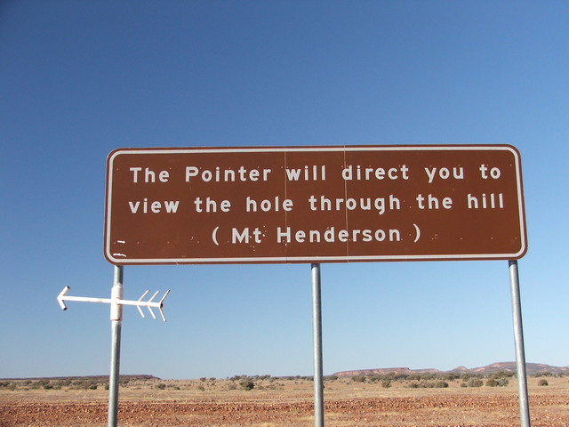 Mt Henderson pointer sign