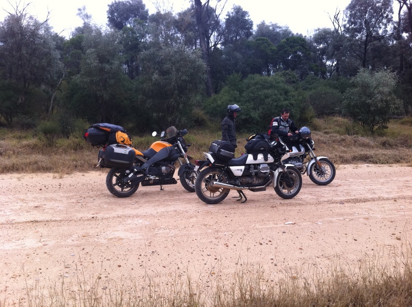 Between Tambo and Springsure on the way home