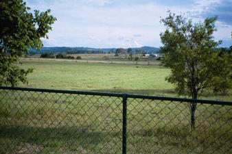 #1: Looking towards the confluence (about 150 metres away)