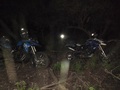 #7: Motos encobertas pela escuridão. Motorcycle shrouded by darkness