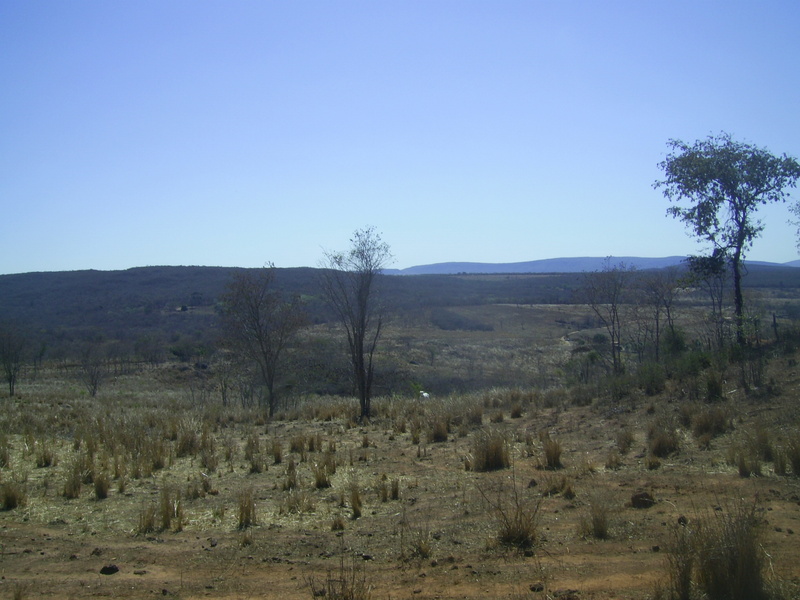 Visão oeste - west view