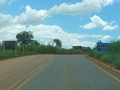 #10: Asfalto em Minas Gerais, terra em Goiás - paved road in Minas Gerais state, dirt road in Goiás state