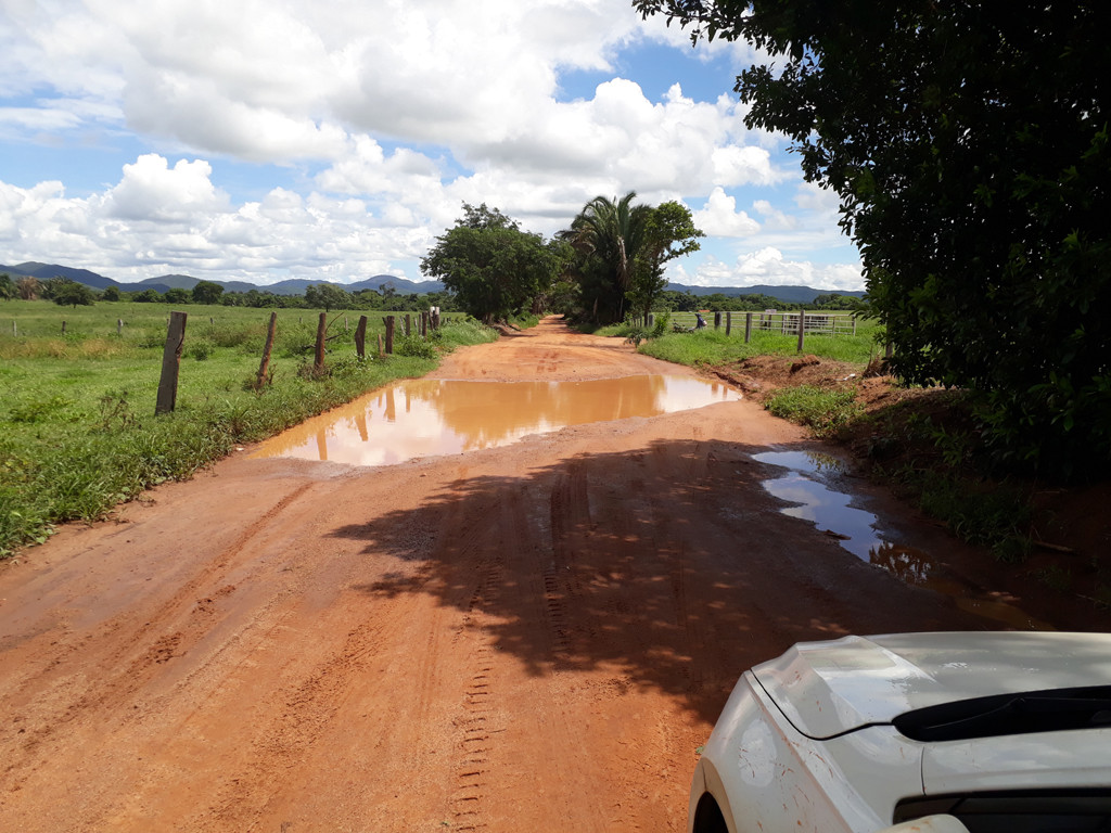 Estrada alagada - flooded road