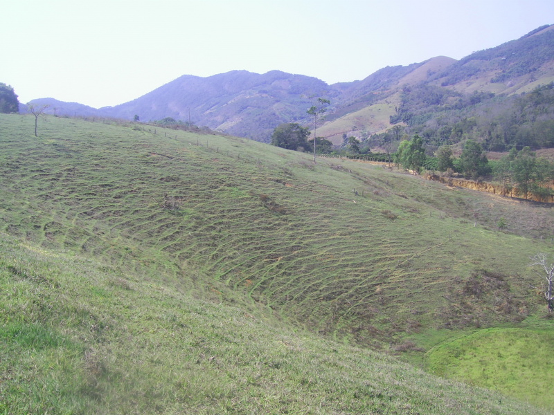 Visão leste - east view