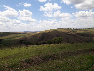 #9: Confluência 2.650 metros adiante e, em frente, o primeiro fundo de vale - confluence 2,650 meters ahead and, at foreground, the first bottom valley