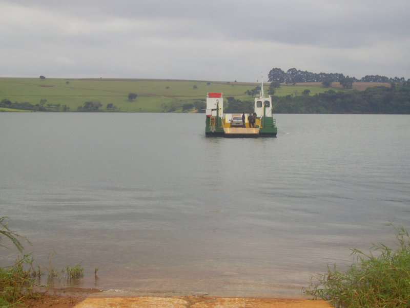 Balsa entre Campo do Meio e Itaci - ferry between Campo do Meio city and Itaci village