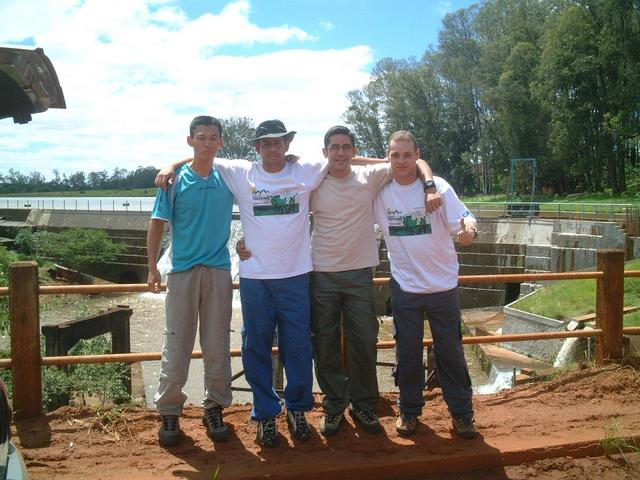 Team Radicais Livres near the confluence