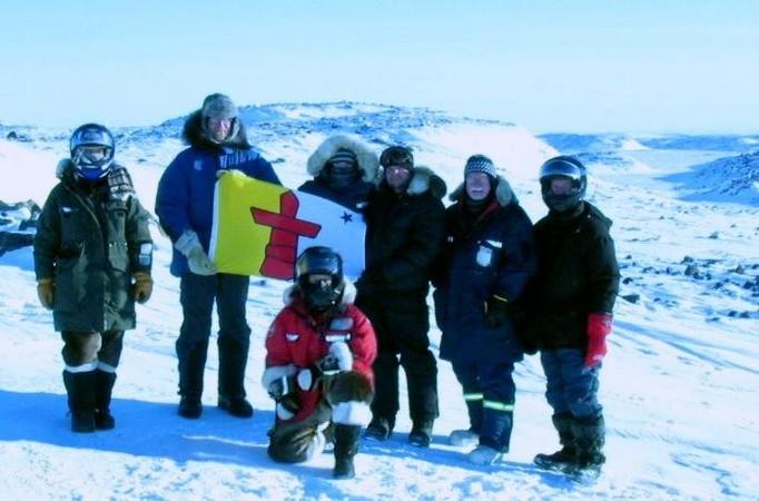 Group photo at N64W69. Back row from left to right: Josee, Marcus, Julie, John, Stan, Vincent. Celine in front.