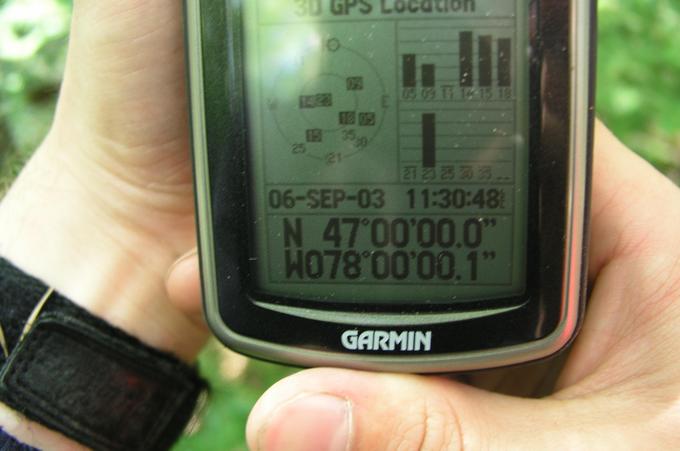 Coordonnées géographiques de la confluence sur le GPS / Geographic coordinates of the confluence on the GPS